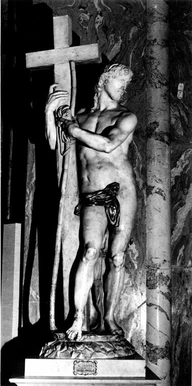 Cristo con gli strumenti della passione (statua) di Buonarroti Michelangelo, Urb